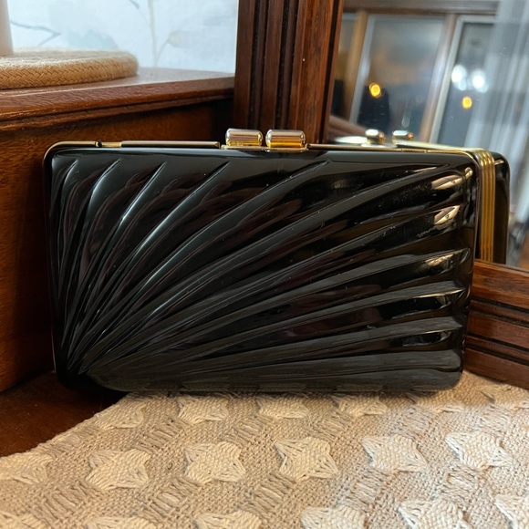 BAKELITE Vintage 1950's Carved Clutch‎ with Metal Shoulder Chain Black Silver - Picture 1 of 11